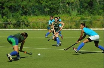 As seleções brasileiras masculina e feminina de hóquei sobre grama intensificaram no sábado, dia 07 de Janeiro, os treinamentos para a temporada 2012  / Foto: Divulgação